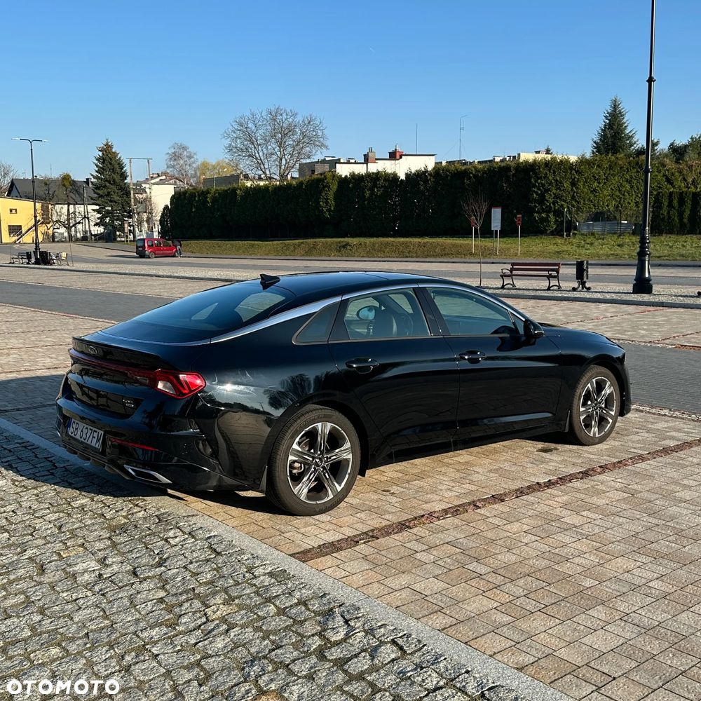 Kia K5 - 12