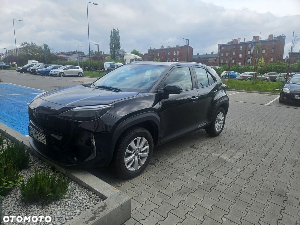 Toyota Yaris Cross Hybrid 1.5 Comfort 4x4 - 1