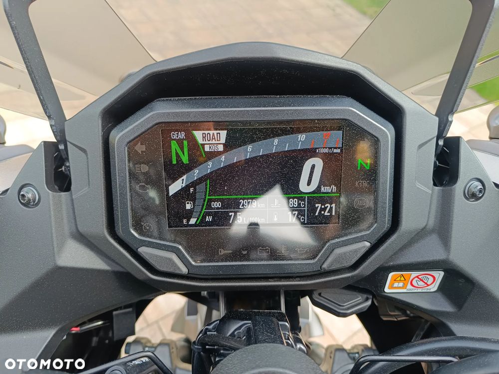 Kawasaki Ninja 1000 SX - 37