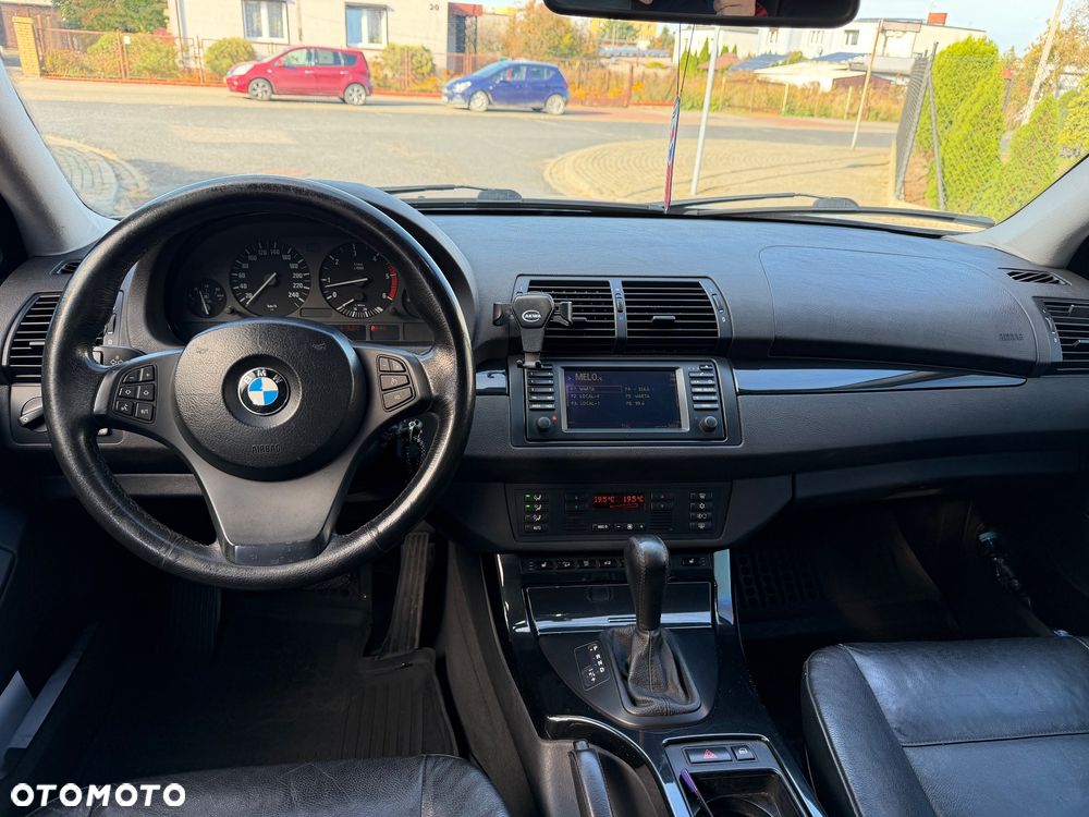 BMW X5 - 11