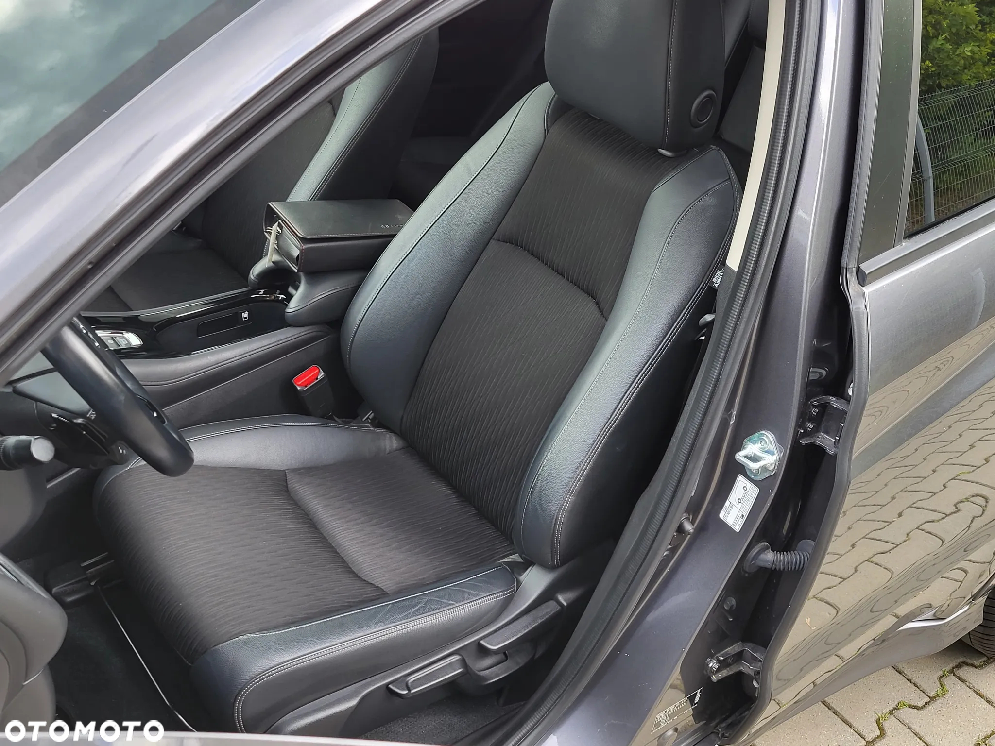 Honda HR-V 1.5 Executive (ADAS / Connect+) CVT - 10