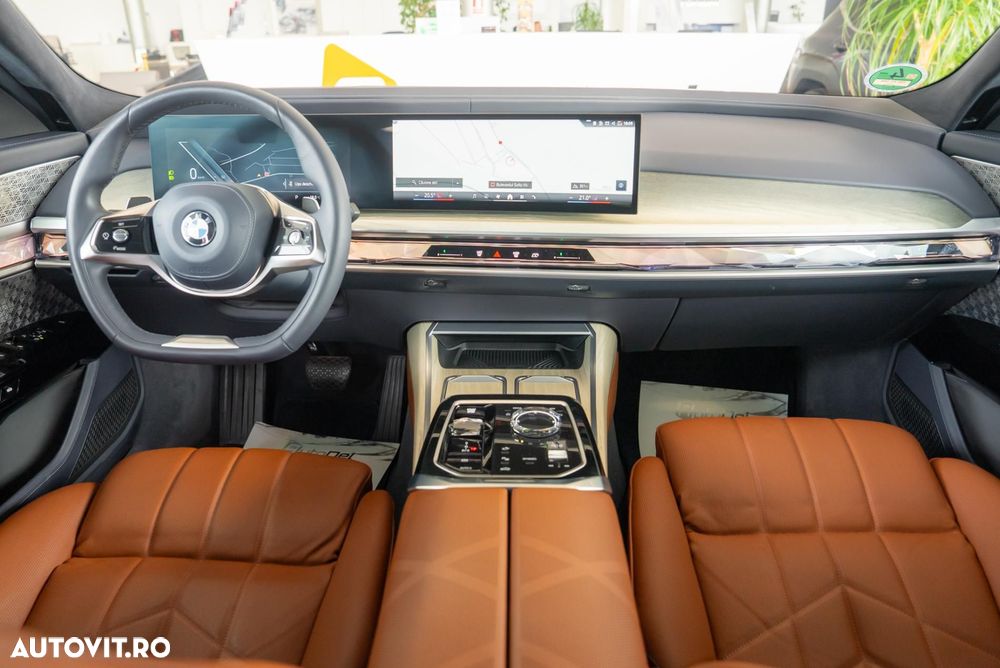 BMW Seria 7 740d xDrive MHEV - 20
