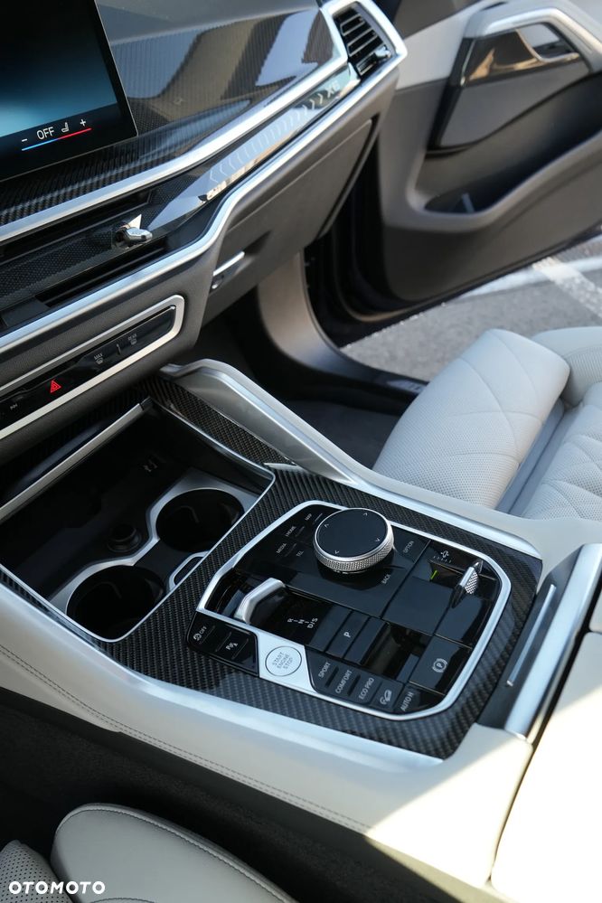 BMW X6 - 15