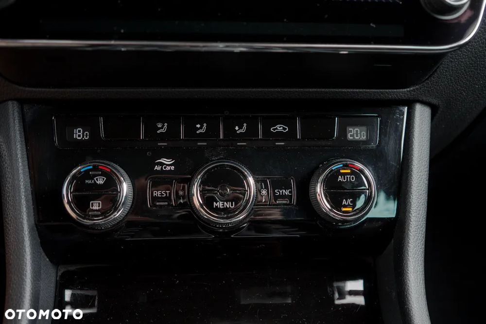 Skoda Superb 1.6 TDI Ambition - 28