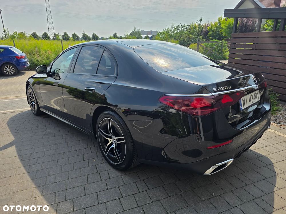 Mercedes-Benz Klasa E 220 d mHEV 4-Matic AMG 9G-Tronic - 15