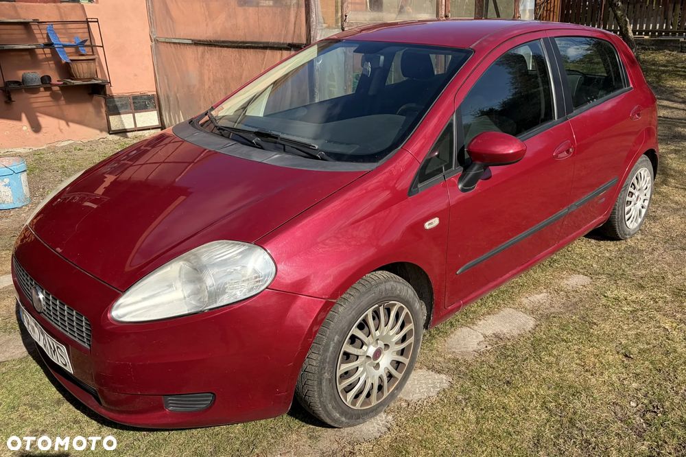 Fiat Grande Punto - 2