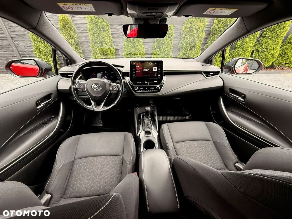 Toyota Corolla 1.8 Business Edition - 20