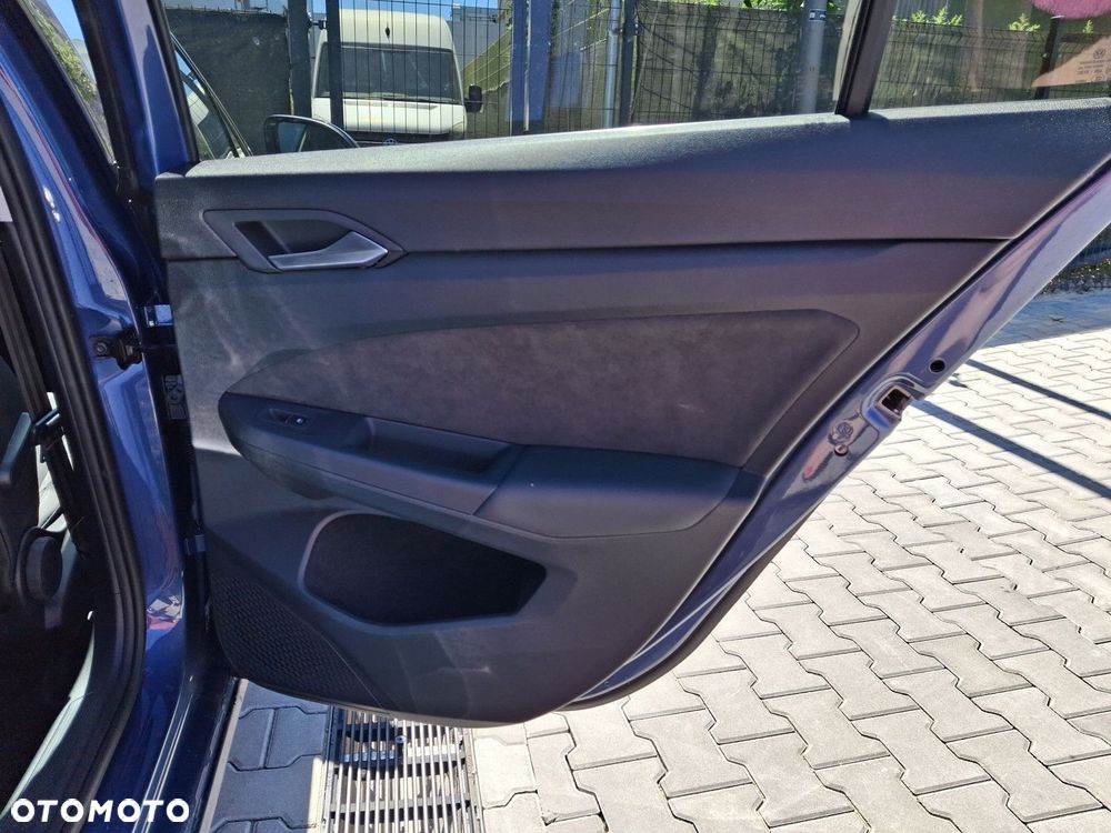 Volkswagen Golf - 17