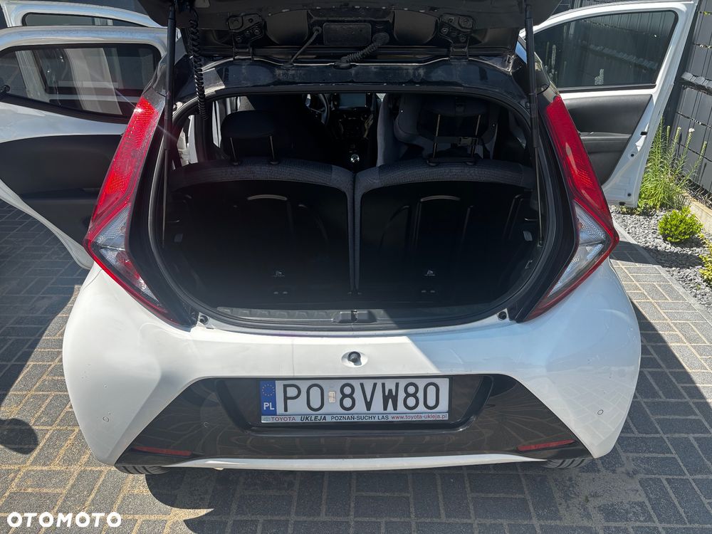 Toyota Aygo 1.0 VVT-i Black Edition - 10