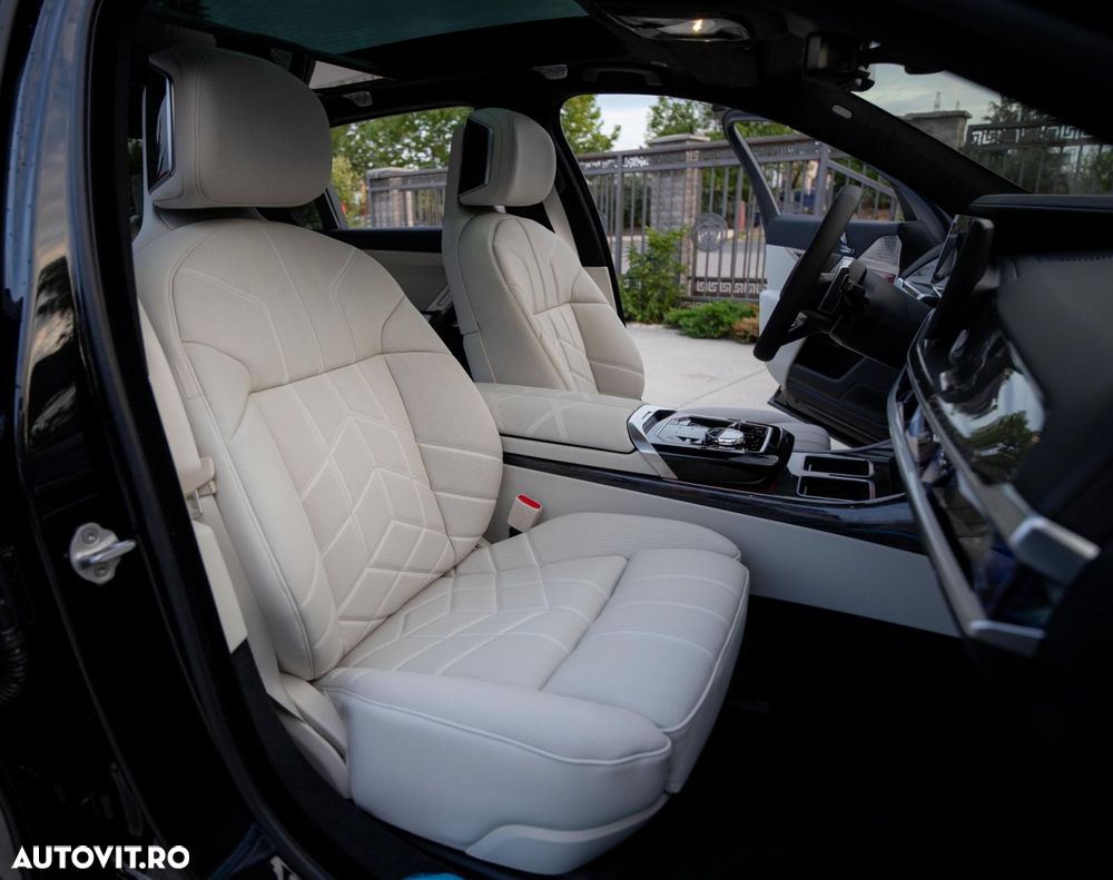 BMW Seria 7 - 11