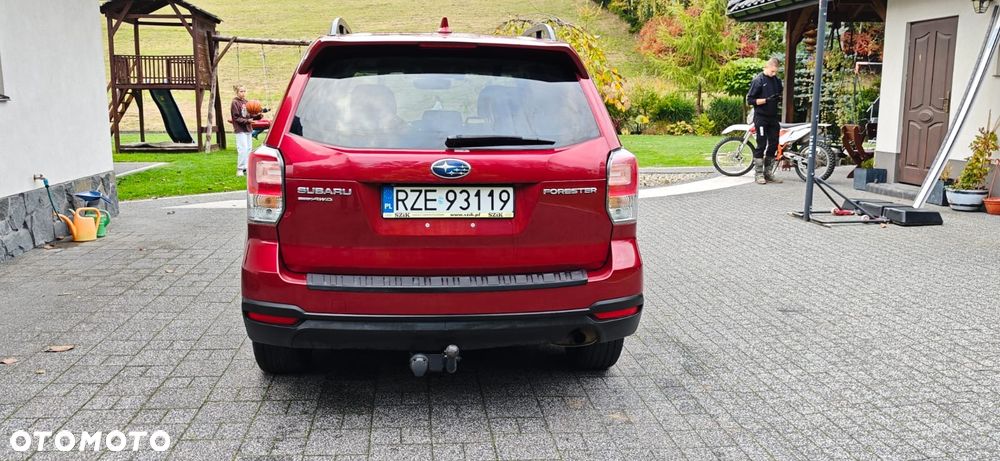 Subaru Forester 2018 photo 4