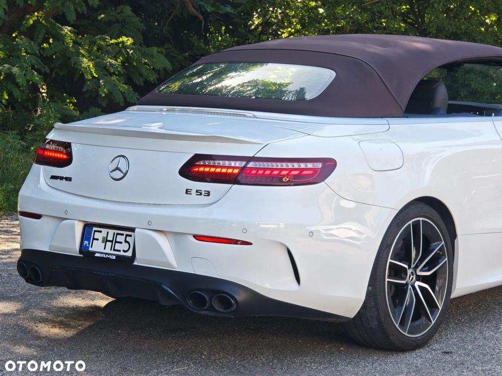 Mercedes-Benz Klasa E AMG 53 4-Matic+ 9G-TRONIC - 15