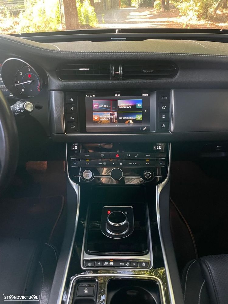 Jaguar XF Sportbrake 2.0 D R-Sport Aut. - 21