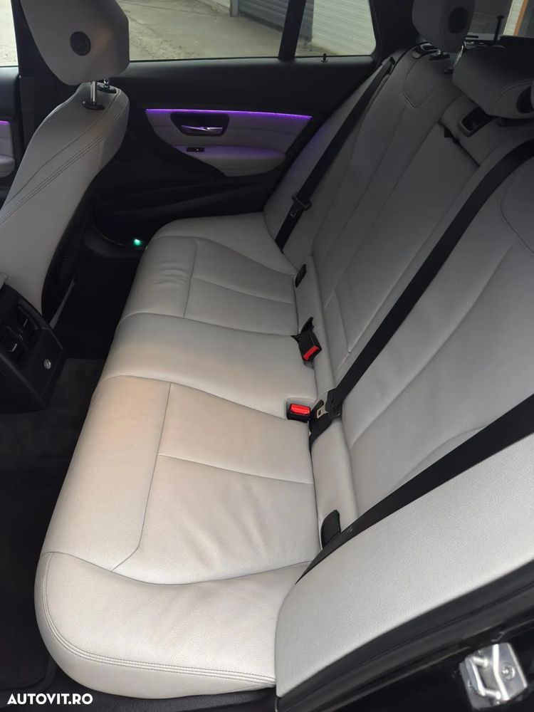 BMW Seria 3 328i Aut. Sport Line - 8