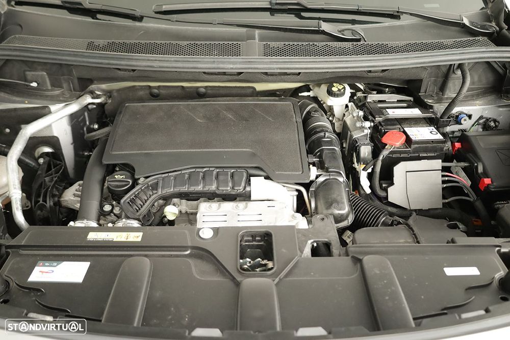 Peugeot 5008 1.2 PureTech Allure Pack EAT8 - 27