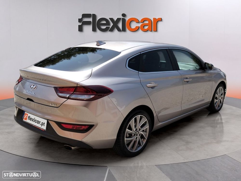 Hyundai i30 Fastback - 7