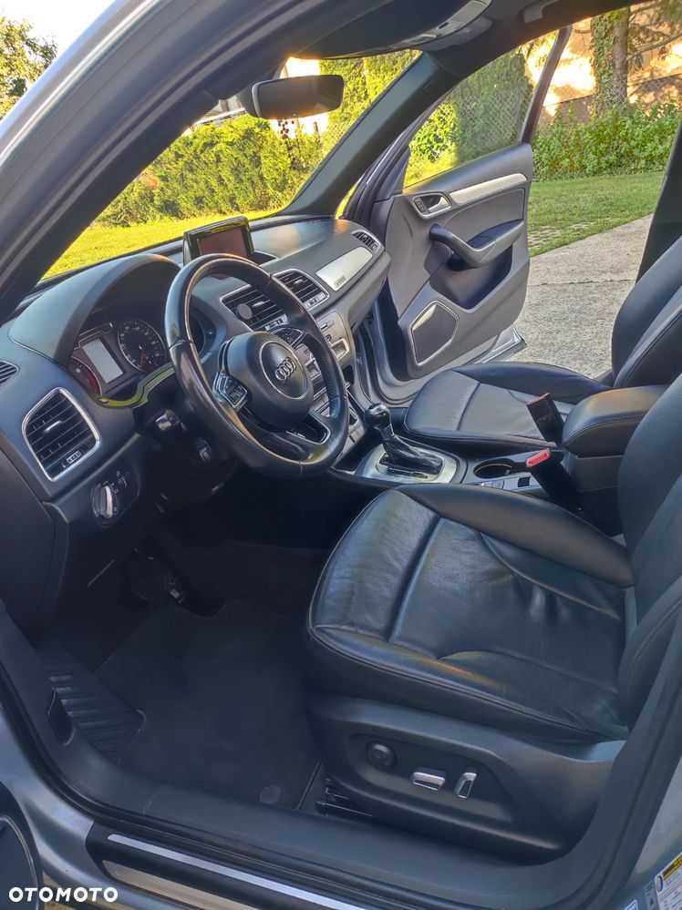 Audi Q3 2.0 TFSI Quattro Sport S tronic - 16