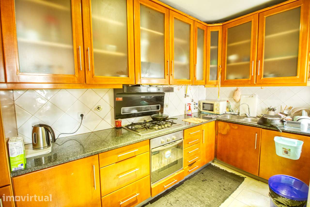 Apartamento T5 remodelado no coração de Lisboa - Grande imagem: 3/21