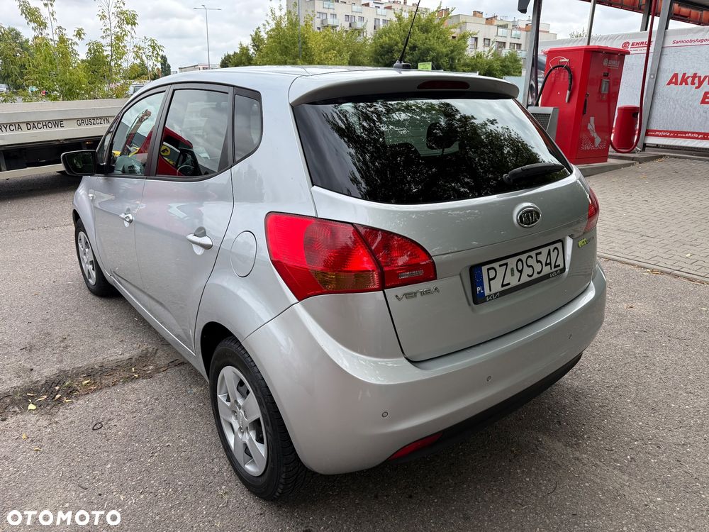 Kia Venga 1.4 CRDi 90 Attract - 4