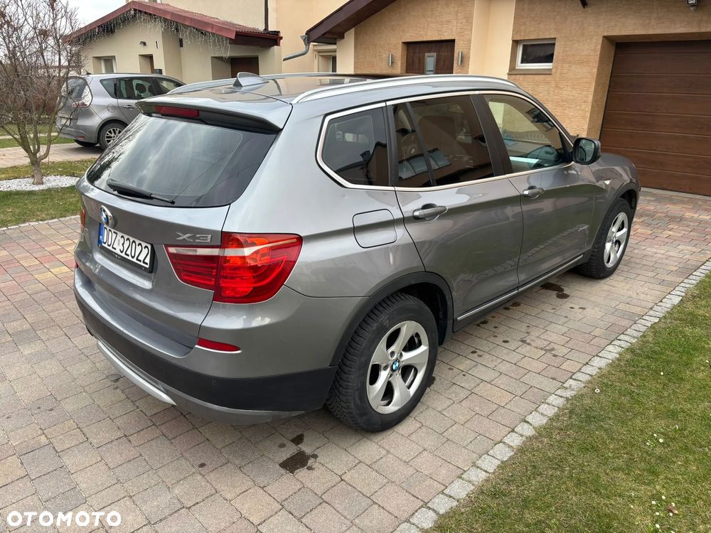 BMW X3 sDrive20i - 10