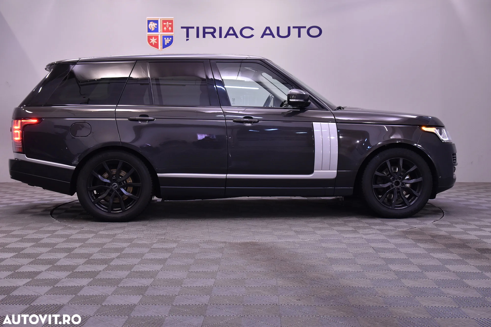 Land Rover Range Rover - 6