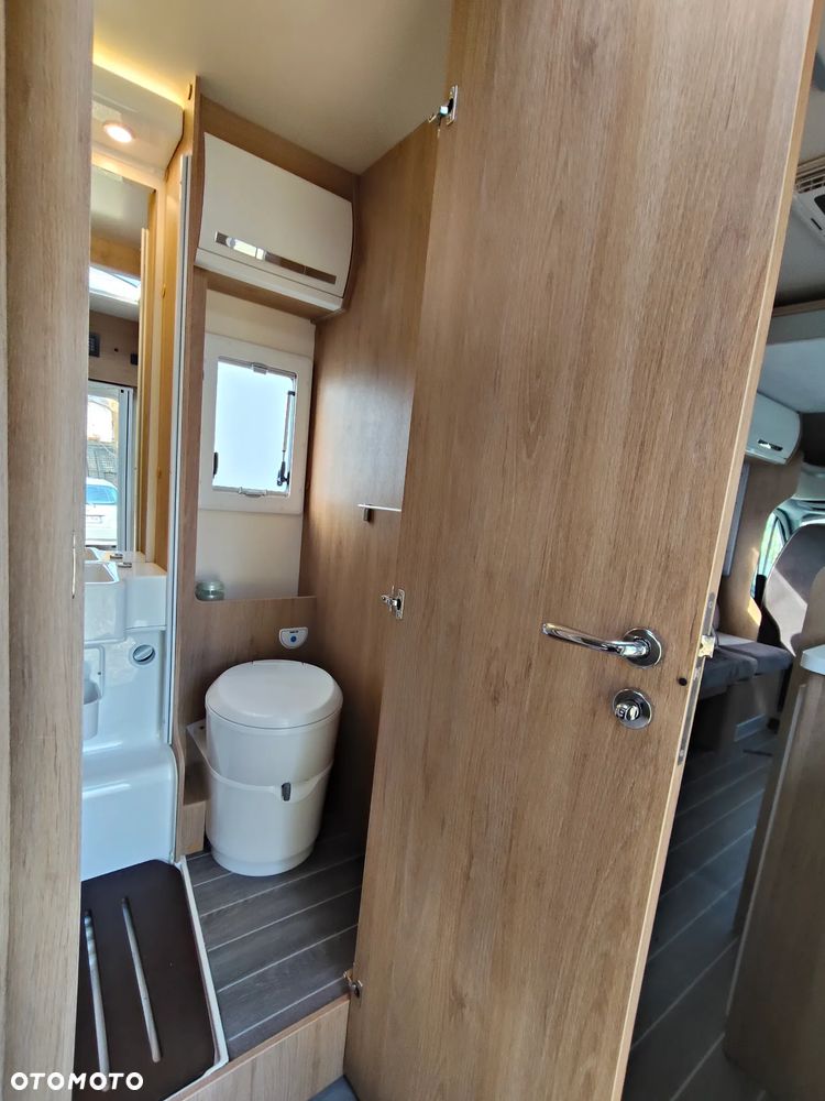 CI Horon 74XT Ford Transit - 13