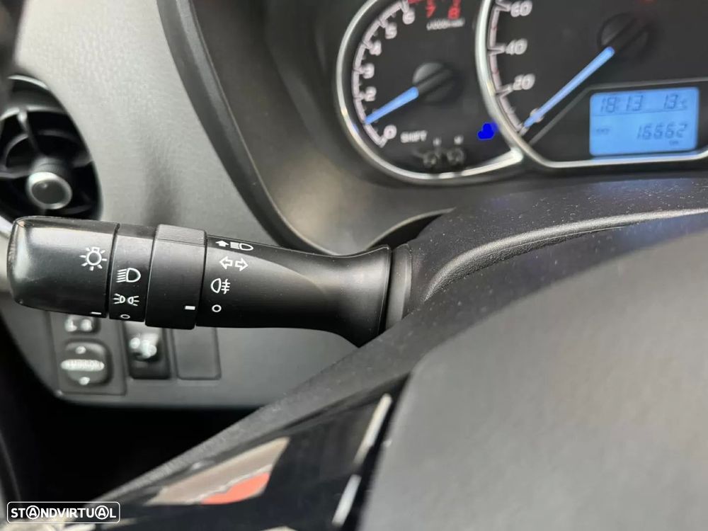 Toyota Yaris 1.0 VVT-i Comfort - 9
