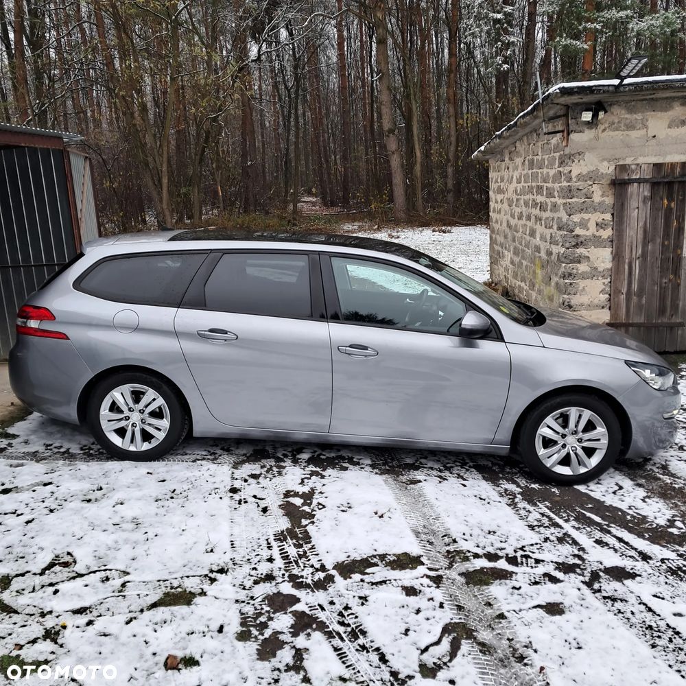 Peugeot 308 BlueHDi FAP 120 Stop&Start Allure - 4