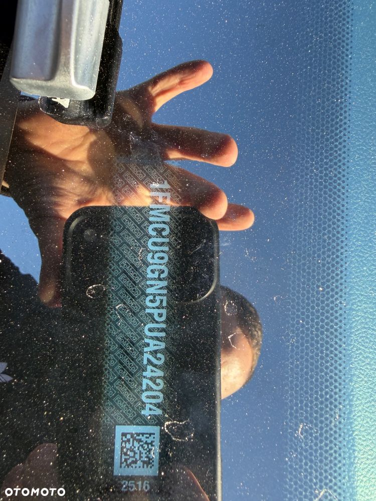 Ford Escape ver-1-5-ecoboost-awd-se - 23