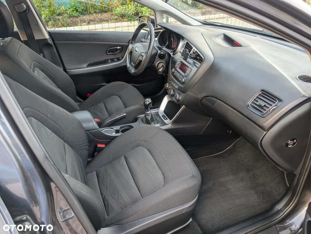 Kia Ceed 1.4 CVVT Edition 7 - 9