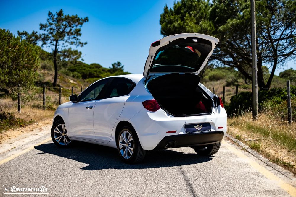 Alfa Romeo Giulietta 1.6 JTDM Sport TCT - 8