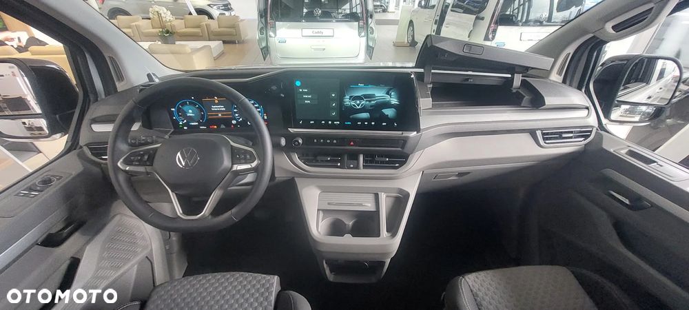 Volkswagen Caravelle - 11