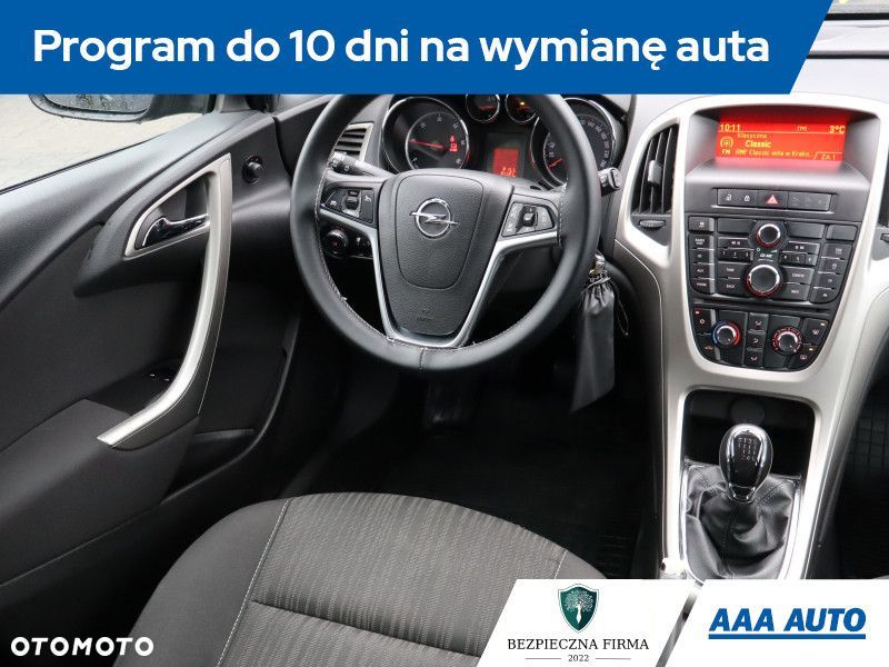 Opel Astra - 8