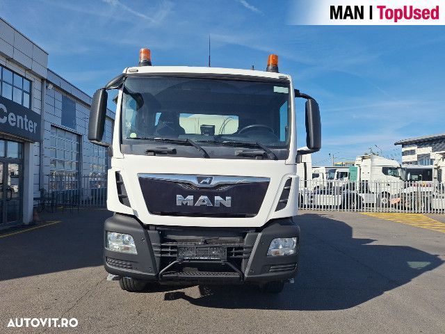 MAN TGS 32.420 8X4 BB - 8