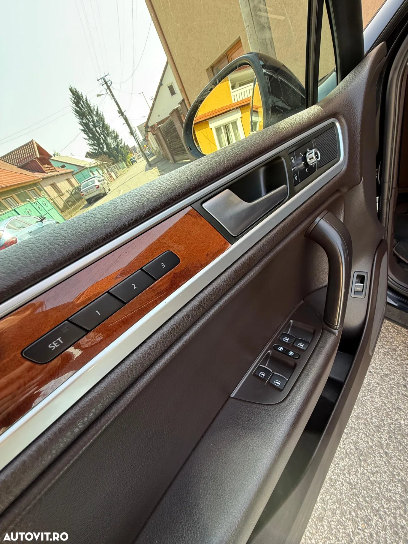 Volkswagen Touareg - 14
