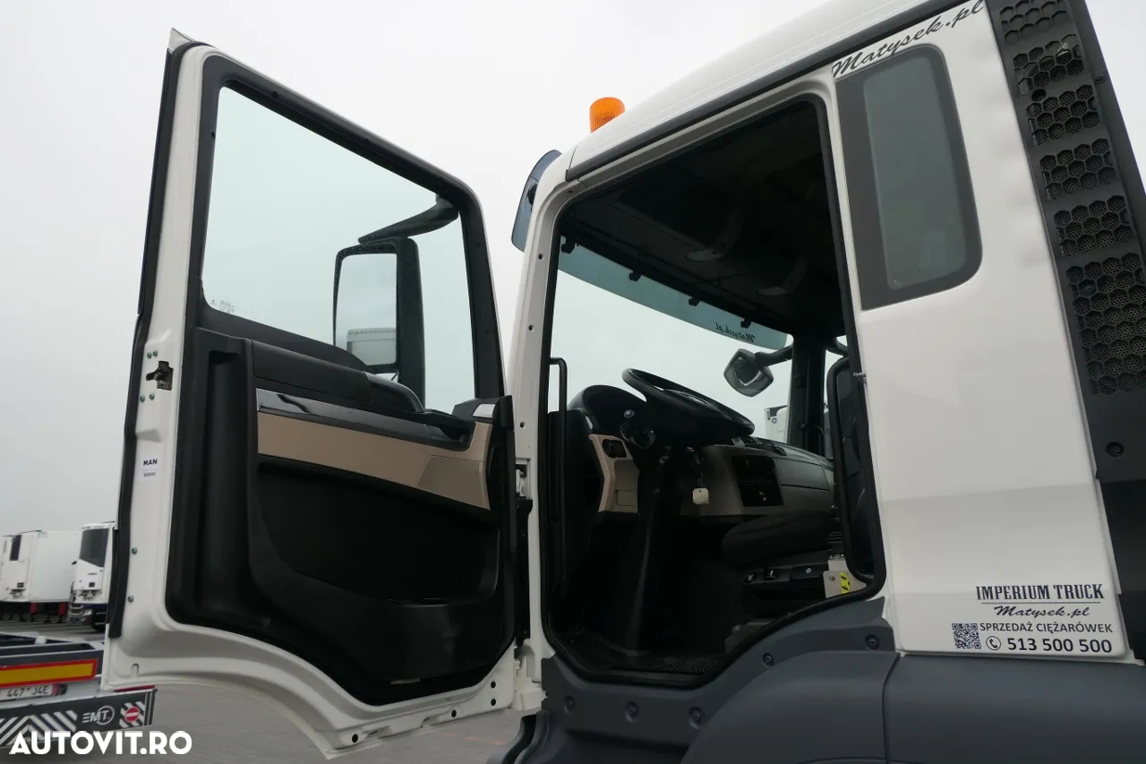MAN TGS 35.420 / 8x4 / BASCULANTE / HYDROBOARD / EURO 6 / 2018 - 24