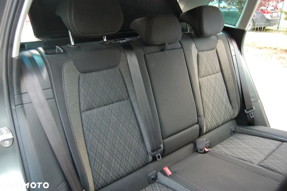 Skoda Karoq 2.0 TDI DSG Selection - 27