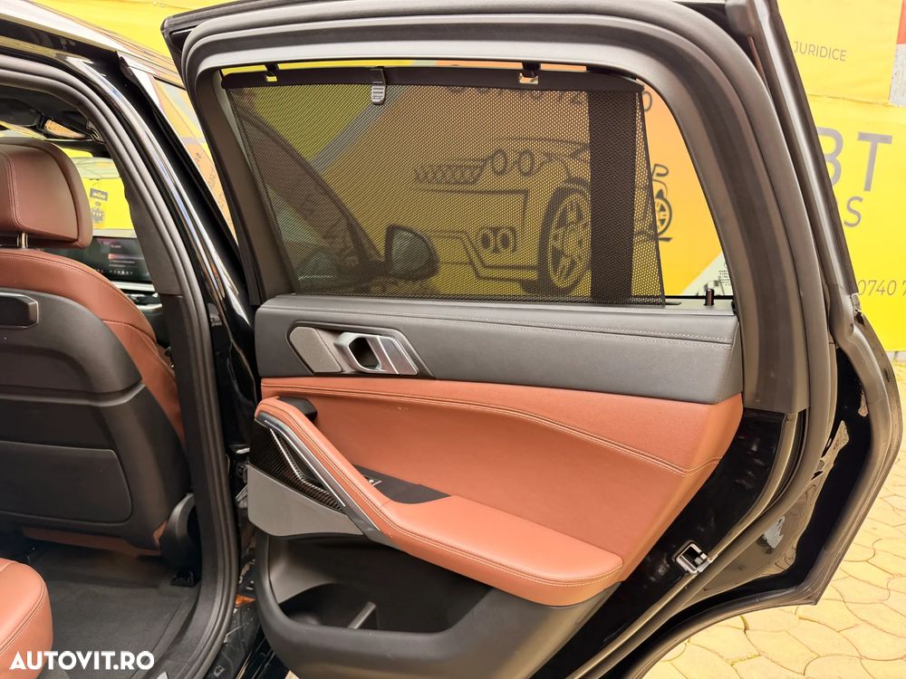 BMW X6 xDrive30d - 12