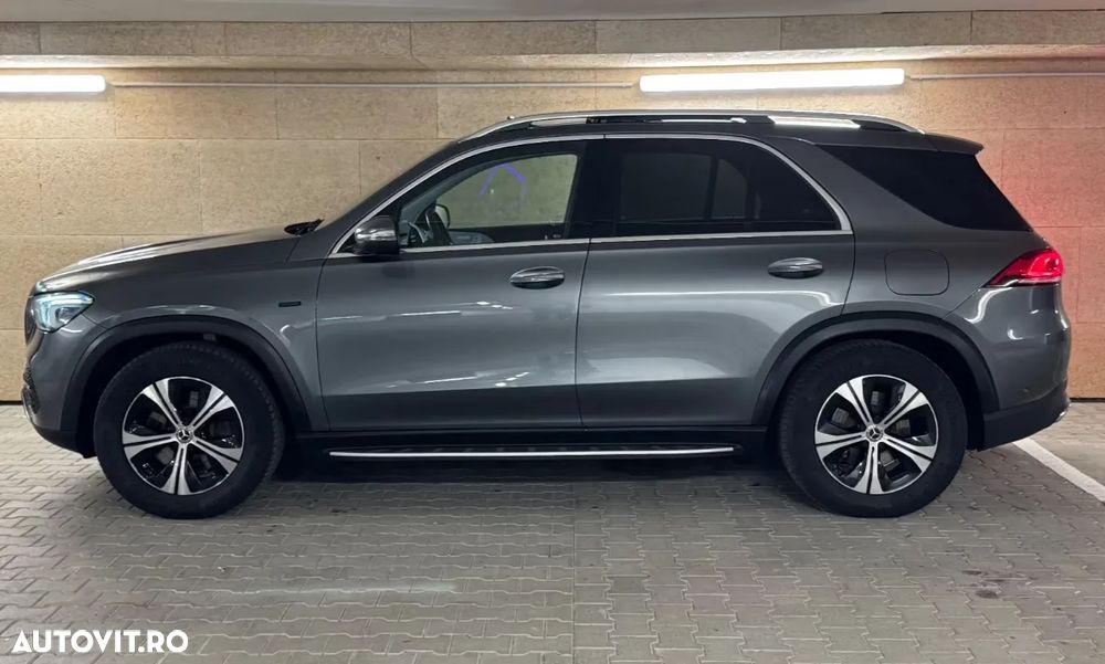 Mercedes-Benz GLE - 22