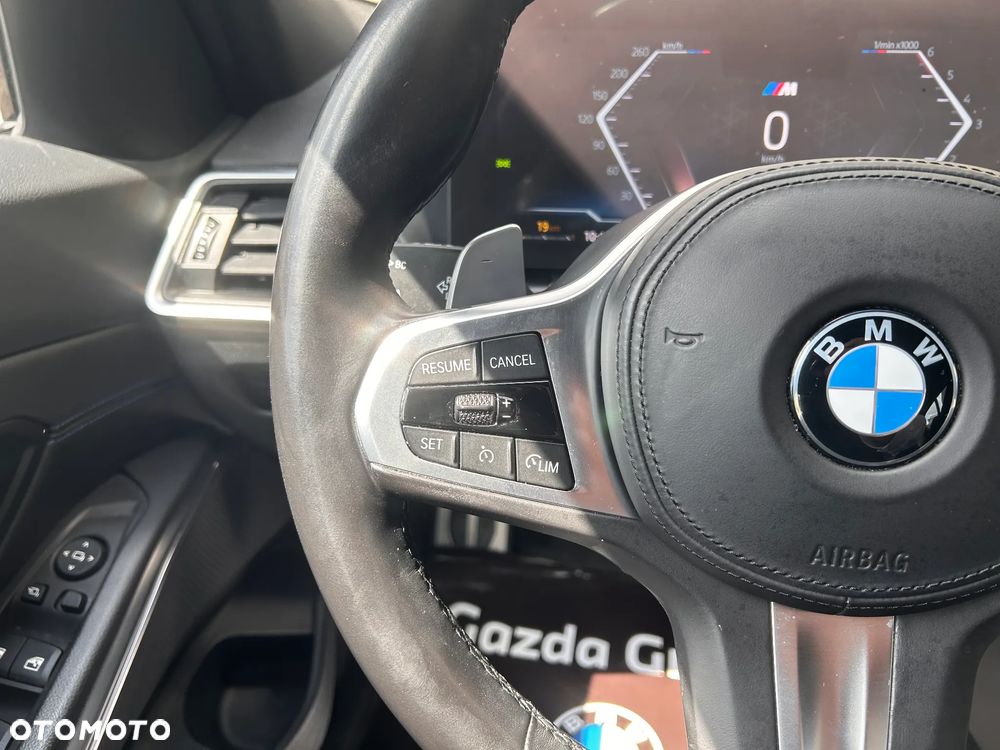 BMW Seria 3 - 23
