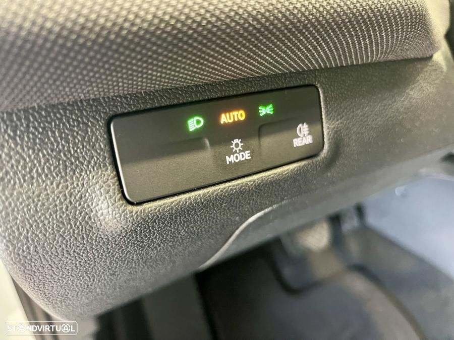 VW T-Roc 1.5 eTSI Trend DSG - 13