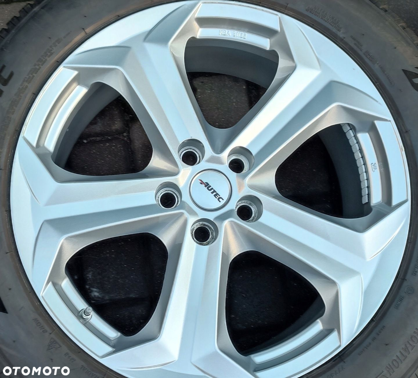 Felgi Aluminiowe Land Rover Range Rover 20 cali 5x120 9Jx20 Et42 Ø72,6mmBdb - 5