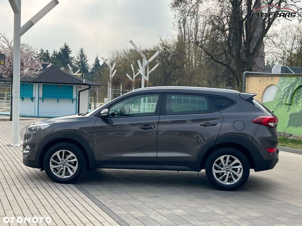 Hyundai Tucson - 32