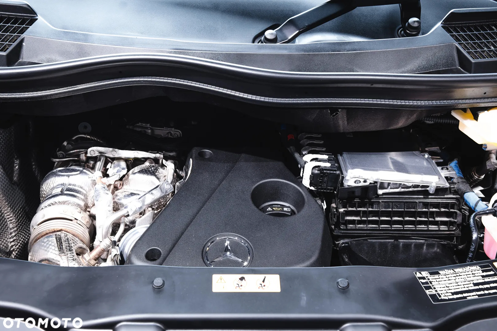 Mercedes-Benz Klasa V 300 d 4-Matic Avantgarde 9G-Tronic (d³ugi) - 28