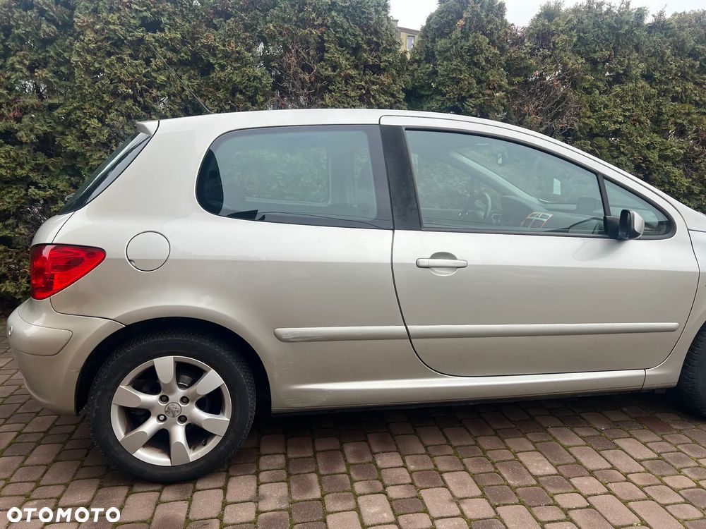 Peugeot 307 HDi 135 Automatik OXYGO - 4