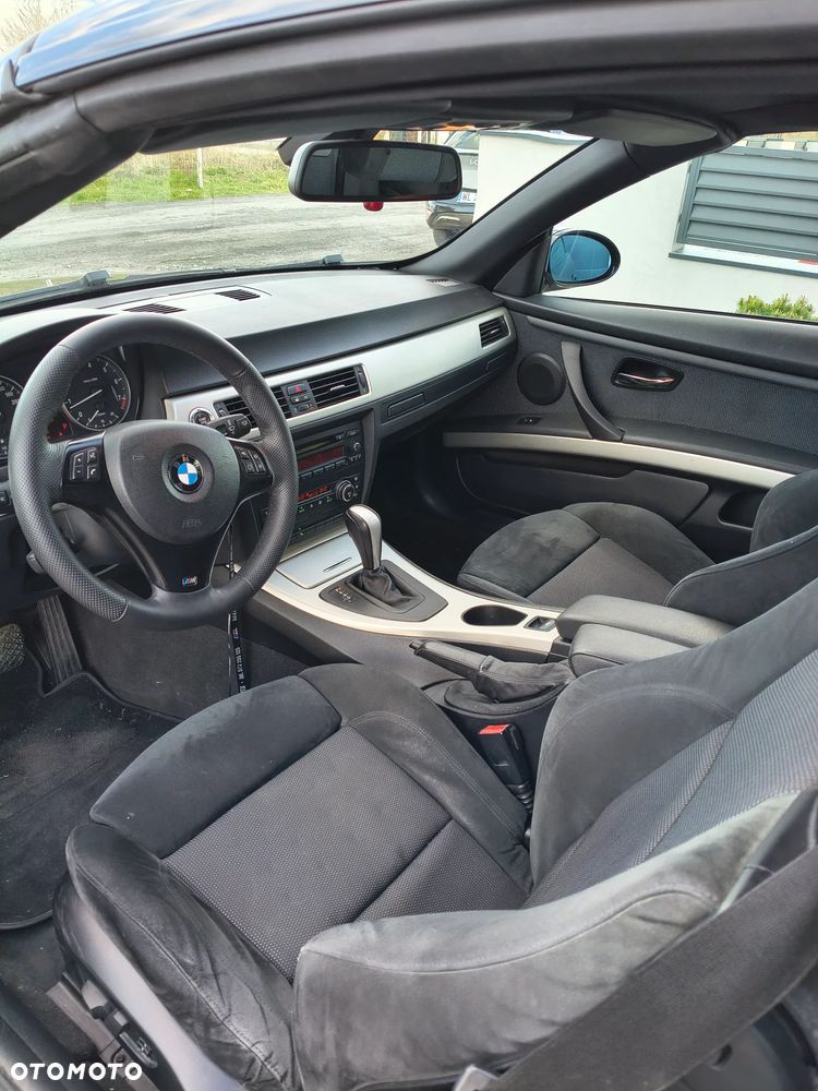 BMW Seria 3 320i - 13