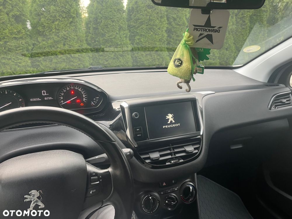 Peugeot 208 1.6 BlueHDi Active S&S - 6