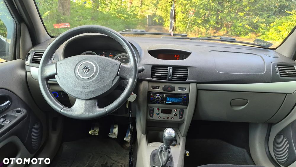 Renault Thalia 1.2 16V All Inclusive - 10