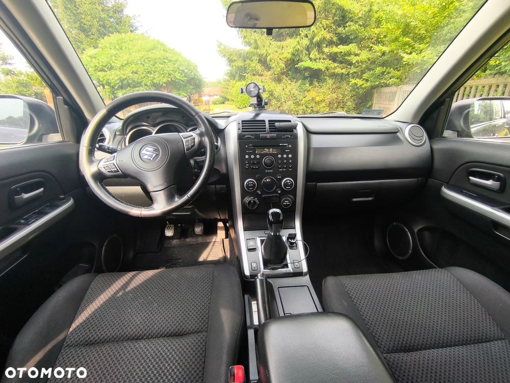Suzuki Grand Vitara 2.4 Elegance EU5 - 20