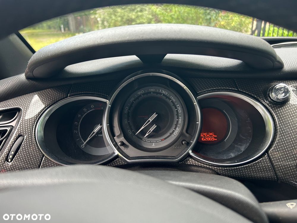Citroën DS3 1.6 THP SportChic - 9